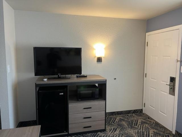 Garden Inn & Suites Hebbronville Extérieur photo