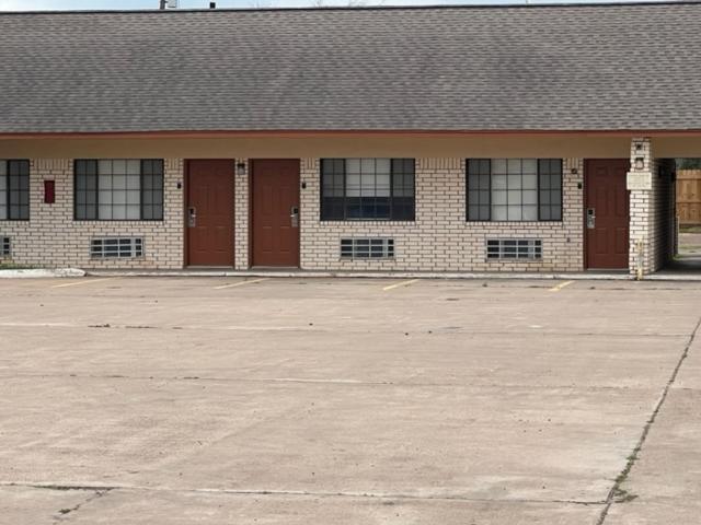 Garden Inn & Suites Hebbronville Extérieur photo