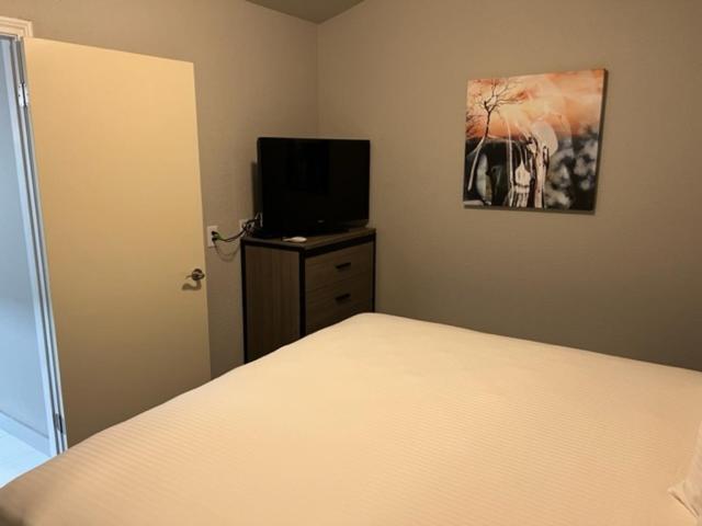 Garden Inn & Suites Hebbronville Extérieur photo
