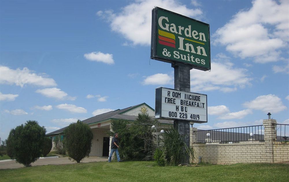 Garden Inn & Suites Hebbronville Extérieur photo
